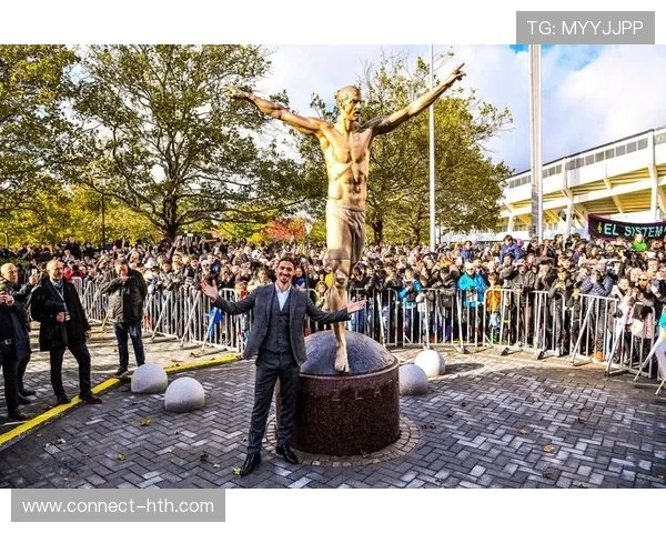 伊布之子马克西米利安租借加盟阿贾克斯,含买断选项